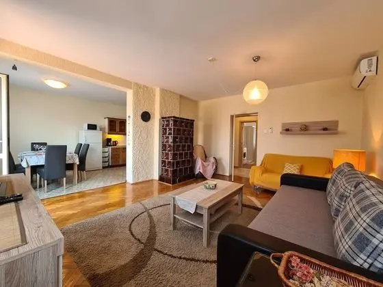 Standard Apart Daire, 3 Yatak Odası (743/1737)