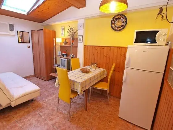 Standard Apart Daire, 1 Yatak Odası (875/2047)