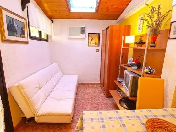 Standard Apart Daire, 1 Yatak Odası (875/2047)