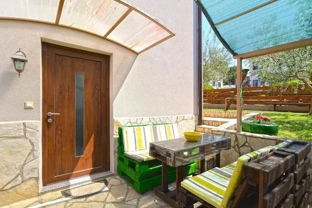 Standard Apart Daire, 2 Yatak Odası (877/2050)