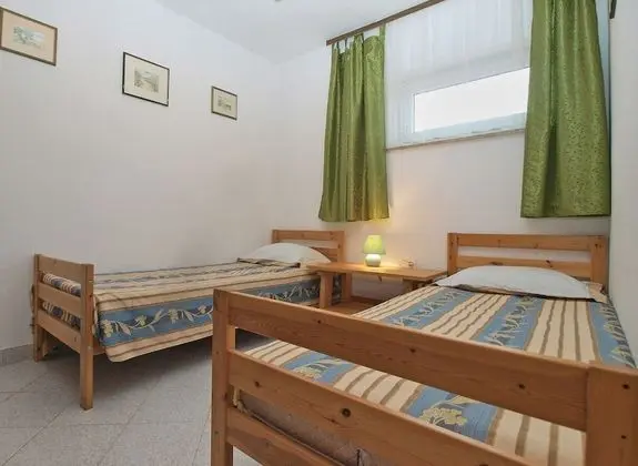 Standard Apart Daire, 2 Yatak Odası (924/2166)