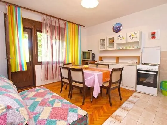 Standard Apart Daire, 2 Yatak Odası (925/2170)