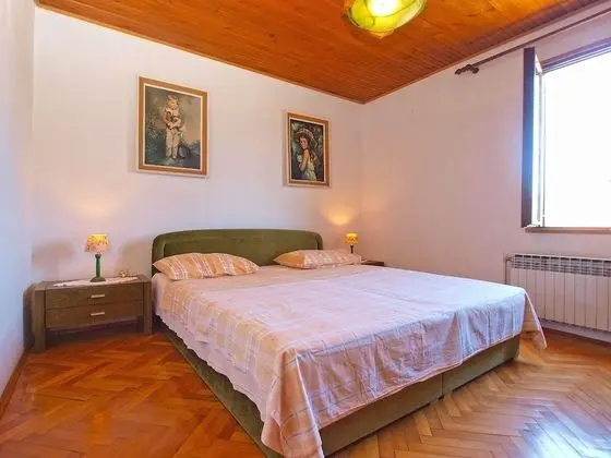 Standard Apart Daire, 3 Yatak Odası (939/2354)