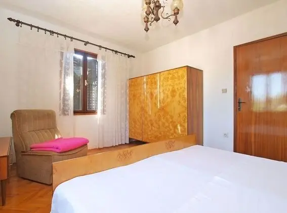 Standard Apart Daire, 3 Yatak Odası (939/2354)