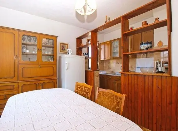 Standard Apart Daire, 3 Yatak Odası (939/2354)