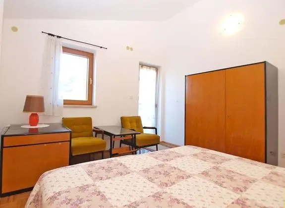 Standard Apart Daire, 2 Yatak Odası (950/2410)