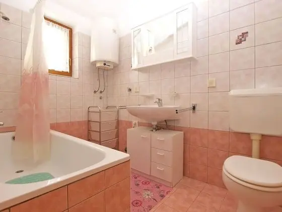 Standard Apart Daire, 2 Yatak Odası (950/2410)