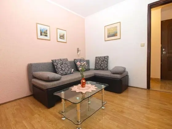 Standard Apart Daire, 1 Yatak Odası (959/2441)