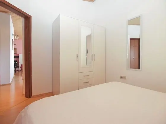 Standard Apart Daire, 2 Yatak Odası (959/2440)