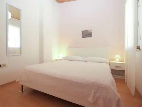 Standard Apart Daire, 2 Yatak Odası (959/2440)