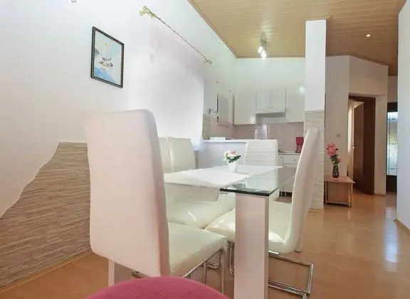 Standard Apart Daire, 2 Yatak Odası (959/2440)