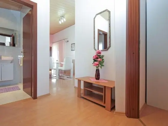 Standard Apart Daire, 2 Yatak Odası (959/2440)