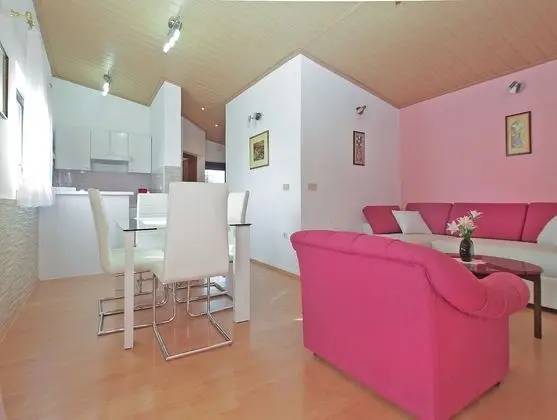 Standard Apart Daire, 2 Yatak Odası (959/2440)