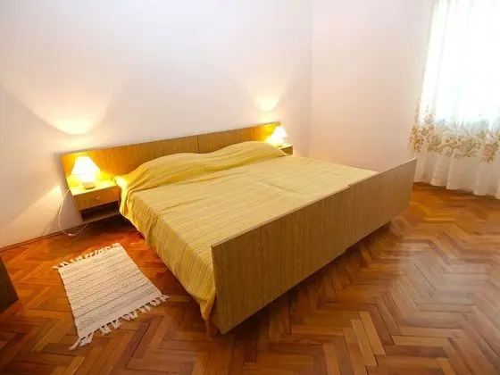 Standard Apart Daire, 2 Yatak Odası (977/2625)