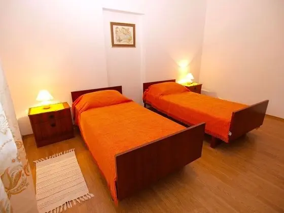 Standard Apart Daire, 2 Yatak Odası (977/2625)