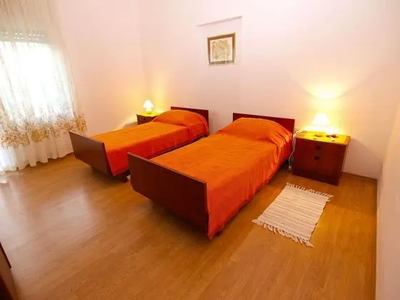 Standard Apart Daire, 2 Yatak Odası (977/2625)