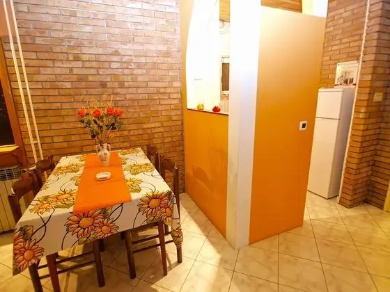 Standard Apart Daire, 2 Yatak Odası (977/2625)