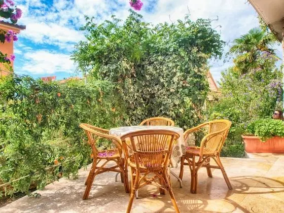 Standard Apart Daire, 2 Yatak Odası (977/2625)