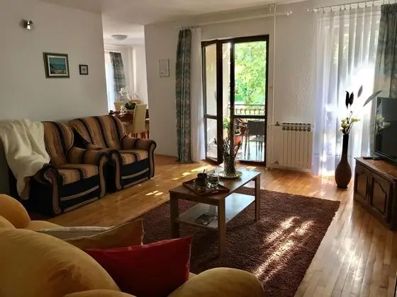 Apart Daire, 2 Yatak Odası, Balkon