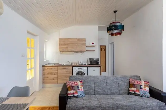 Apart Daire (One-Bedroom Apartment with Terrace)