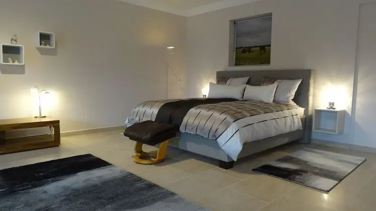 Comfort Süit, 2 Büyük (Queen) Boy Yatak, Sigara İçilmez, Avlu Manzaralı
