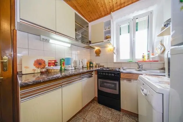 Apart Daire (Two Bedroom Apartment with Garden Ter)