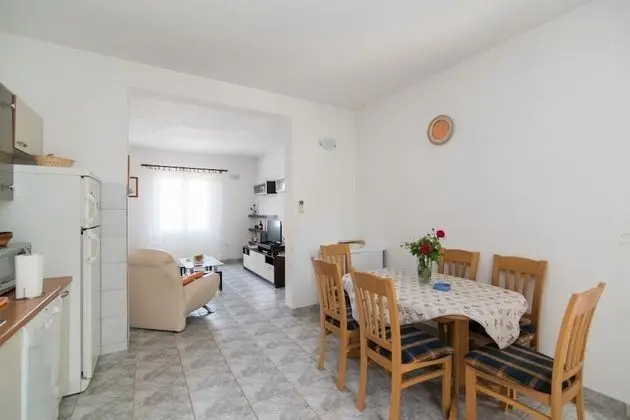 Apart Daire (Two Bedroom Apartment with Terrace an)