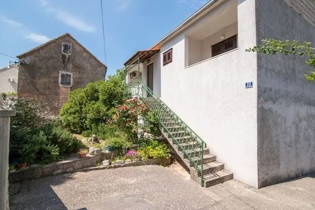 Apart Daire (Two Bedroom Apartment with Terrace an)