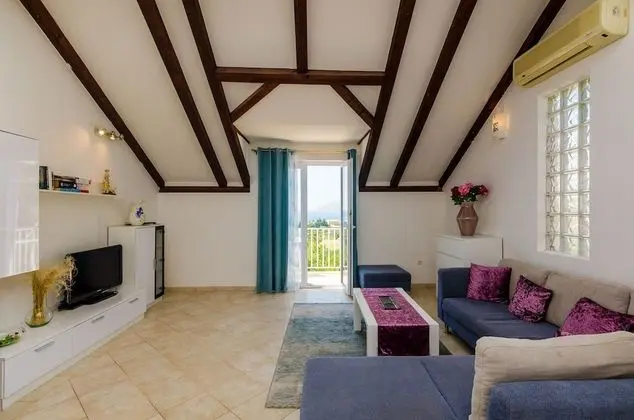 Apart Daire (Apartment with Shared Pool)