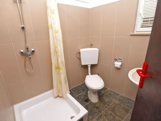 Apart Daire, 2 Yatak Odası (968/2571)