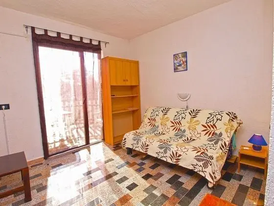 Apart Daire, 2 Yatak Odası (968/2572)