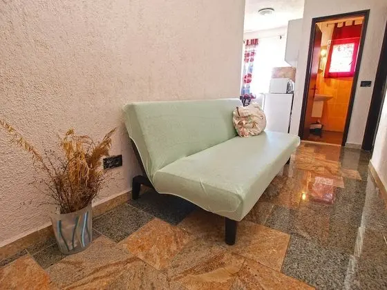 Apart Daire, 2 Yatak Odası (968/2572)