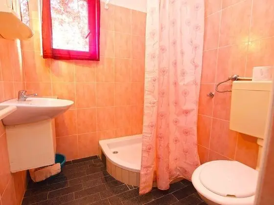 Apart Daire, 2 Yatak Odası (968/2572)