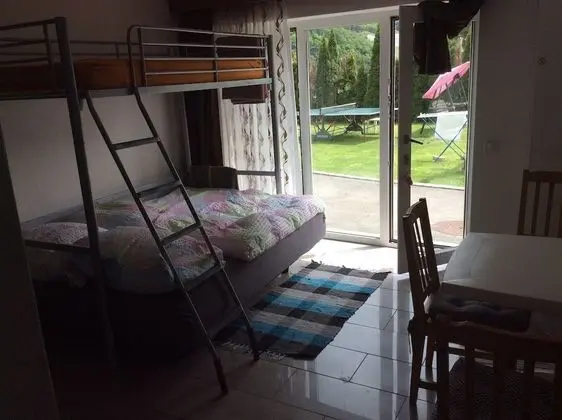 Apart Daire, Bahçe Manzaralı