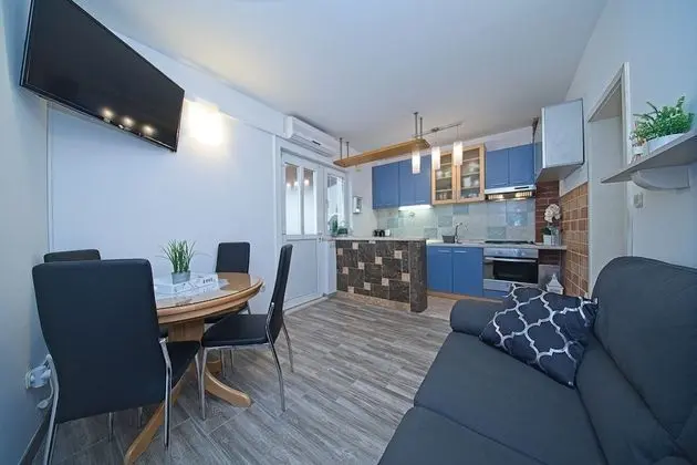 Apart Daire (Two Bedroom Apartment with Terrace)