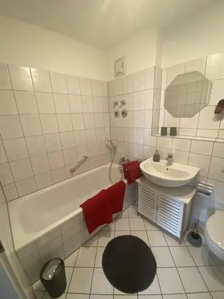 Apart Daire, Özel Banyo (WMW7a / EF // 2R)