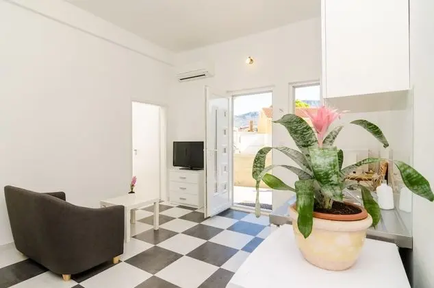 Apart Daire (One Bedroom Apartment with Terrace)