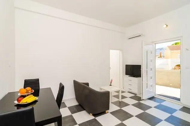 Apart Daire (One Bedroom Apartment with Terrace)