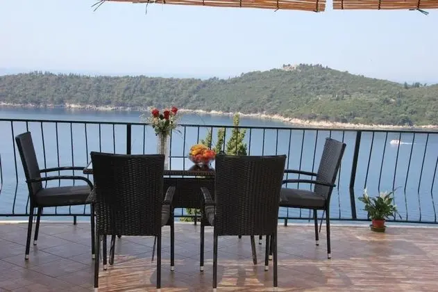 Apart Daire (One Bedroom Apartment with Terrace)