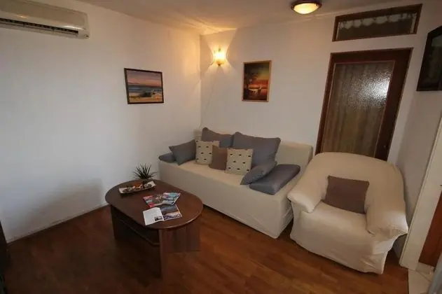 Apart Daire (One Bedroom Apartment with Terrace)