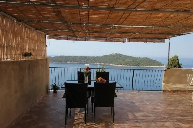 Apart Daire (One Bedroom Apartment with Terrace)