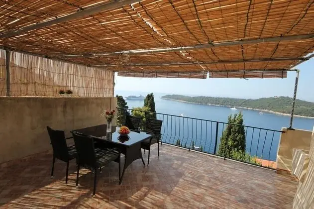 Apart Daire (One Bedroom Apartment with Terrace)