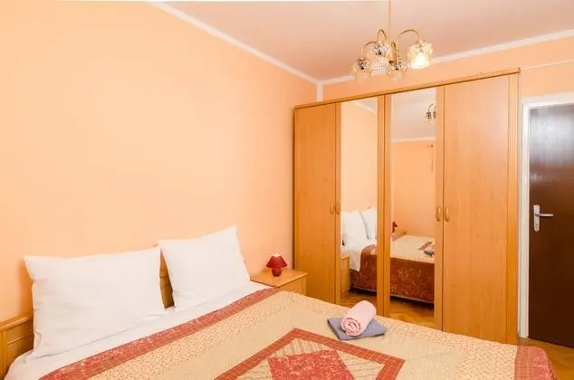 Apart Daire (Two Bedroom Apartment)