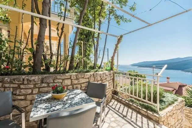 Apart Daire, 1 Çift Kişilik Yatak ve Çekyat