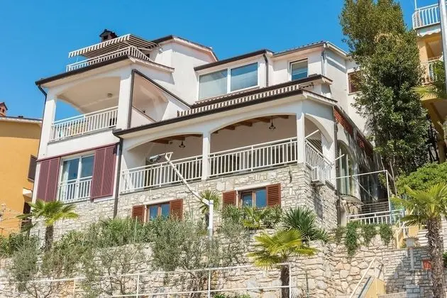Apart Daire, 1 Çift Kişilik Yatak ve Çekyat