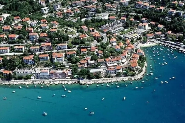 Apart Daire, 1 Çift Kişilik Yatak ve Çekyat