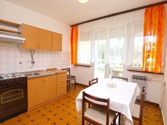 Apart Daire, 2 Yatak Odası (405/1064)