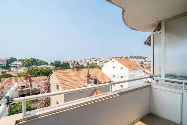 Apart Daire (One Bedroom Apartment with Balcony)