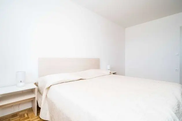 Apart Daire (One Bedroom Apartment with Balcony)