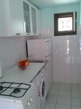 Apart Daire (One Bedroom Apartment with Terrace an)